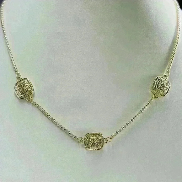 MYSTERY BOX~ ALL BOUTIQUE JEWELRY & ACCESSORIES 25 pc box - Picture 14 of 16